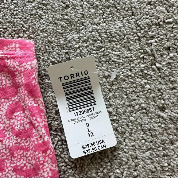 Torrid Pink Leopard Pocket Heritage Slub V-Neck Tank Top Large - Picture 2 of 6